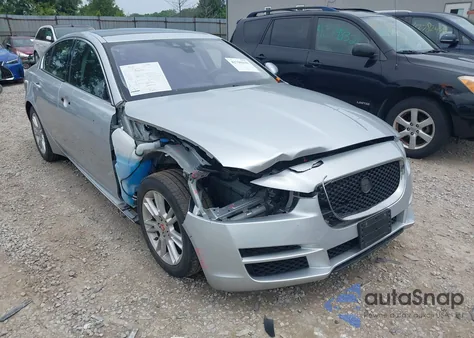2018 Jaguar Xe 25T z USA, uszkodzony, nr VIN SAJAS4FX1JCP35016